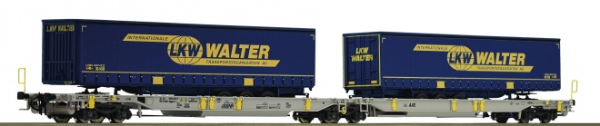 Articulated intermodal car of AAE with 2 trailers<br /><a href='images/pictures/Roco/Roco-67398.jpg' target='_blank'>Full size image</a>